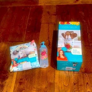 The Pioneer Woman‎ Sweet Rose Lot